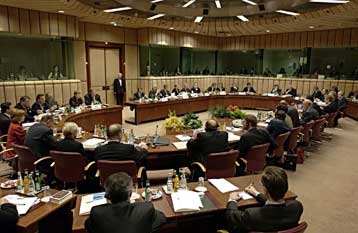 Η οικονομική πτυχή της διεύρυνσης επί τάπητος στο Συμβούλιο Γενικών Υποθέσεων