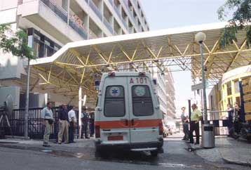 Μπαράζ απεργιακών κινητοποιήσεων από τους νοσοκομειακούς γιατρούς