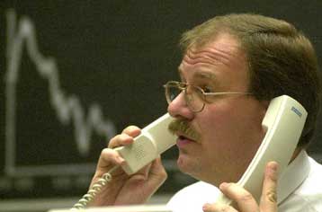 Σε αρνητικό έδαφος τα ευρωπαϊκά χρηματιστήρια την Τρίτη – Ανοδος 0,23% στο Τόκιο