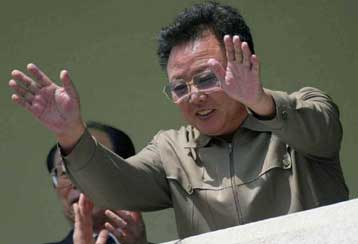 Υποβαθμίζουν αξιωματούχοι της Β.Κορέας το σχόλιο – «φωτιά» για τα πυρηνικά όπλα