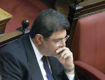 Τέσσερις προσθήκες στο νομοσχέδιο για το Ταχυδρομικό Ταμιευτήριο από τον Χρ.Βερελή