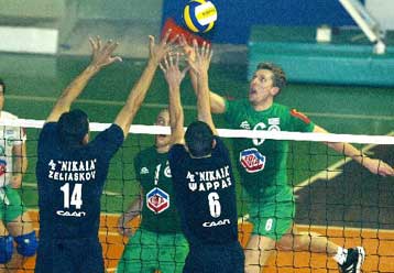 Και πάλι μόνος πρώτος ο Ηρακλής μετά την απώλεια βαθμού για τον ΠΑΟ