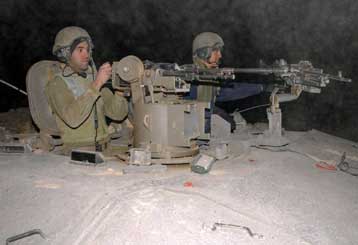 Νέα εισβολή ισραηλινών τεθωρακισμένων στη Λωρίδα της Γάζας