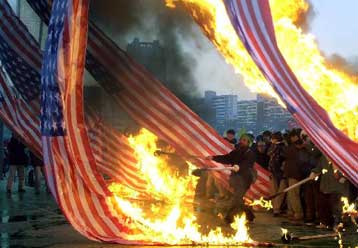 Για ακύρωση της συμφωνίας του 1994 για τα πυρηνικά καταγγέλλει τις ΗΠΑ η Β.Κορέα