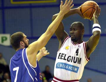 Στο σωστό δρόμο η εθνική μπάσκετ σύμφωνα και με τον Γιάννη Ιωαννίδη