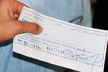 Αυξήθηκε η αξία των ακάλυπτων επιταγών και συναλλαγματικών τον Οκτώβριο