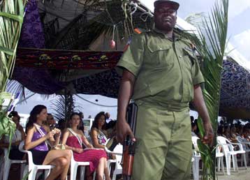 Περισσότεροι από 100 νεκροί από συγκρούσεις στη Νιγηρία