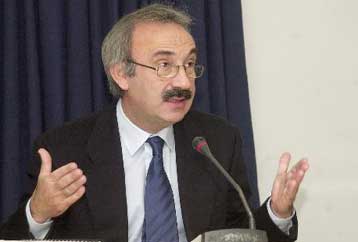 Η Ελλάδα δεν αντιμετωπίζει πρόβλημα απώλειας κοινοτικών πόρων, τονίζει ο Χρ.Πάχτας