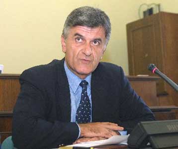 Απαγορεύεται, εκτός εξαιρέσεων, η τηλεοπτική κάλυψη των δικών