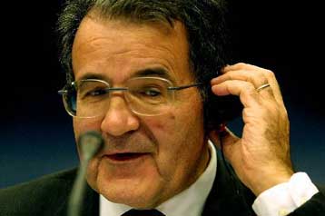 «Έξυπνο το πνεύμα, ανοήτο το γράμμα» του Συμφώνου Σταθερότητας, λέει ο Πρόντι