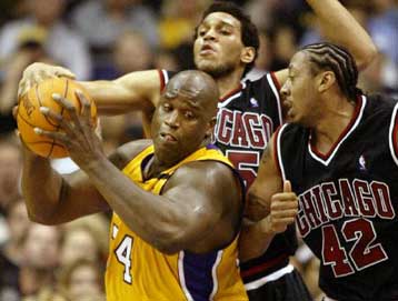 Επιστροφή Σακίλ και νίκη των Λέικερς, 86-73 τους Μπουλς