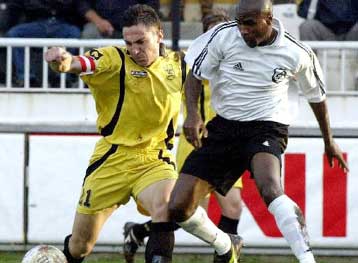 Έκανε την ανατροπή ο Αρης και πήρε το διπλό από τον ΟΦΗ