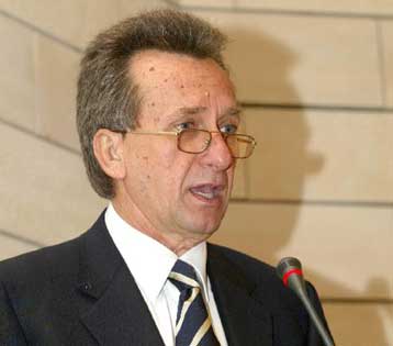 Στην παραχώρηση γης στους αγρότες προχωρά η κυβέρνηση με νέο νομοσχέδιο