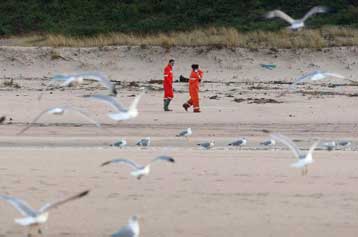 Συνεχίζεται η διαρροή από το Prestige κατά το Ινστιτούτο Υδρογραφίας της Πορτογαλίας