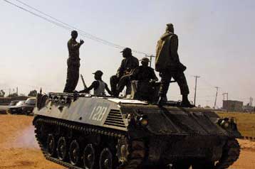 Ηρεμία στη Νιγηρία έπειτα από συγκρούσεις με 215 νεκρούς εξαιτίας των …καλλιστείων