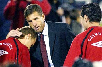 Kλίμα ενθουσιασμού στον Ολυμπιακό και αγώνας δρόμου για Ζιοβάνι