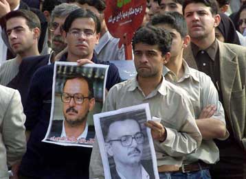 Έφεση από τον Αγατζαρί ζητά η ιρανική δικαιοσύνη, για να αλλάξει η πρωτόδικη απόφαση