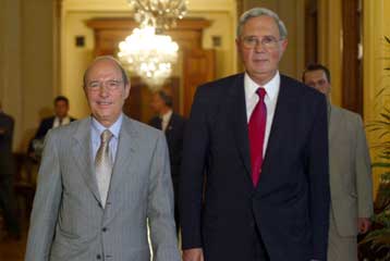 Μέτρα για τον περιορισμό των πληθωριστικών πιέσεων ζήτησε ο Νίκος Γκαργκάνας