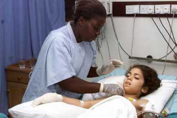 Δέσμευση Ισραήλ-ΗΠΑ για καταδίωξη των αυτουργών της διπλής επίθεσης στην Κένυα