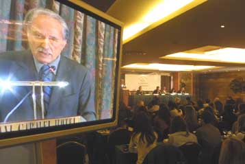 Η ενημέρωση στα κανάλια στο επίκεντρο του συνεδρίου για την τηλεόραση