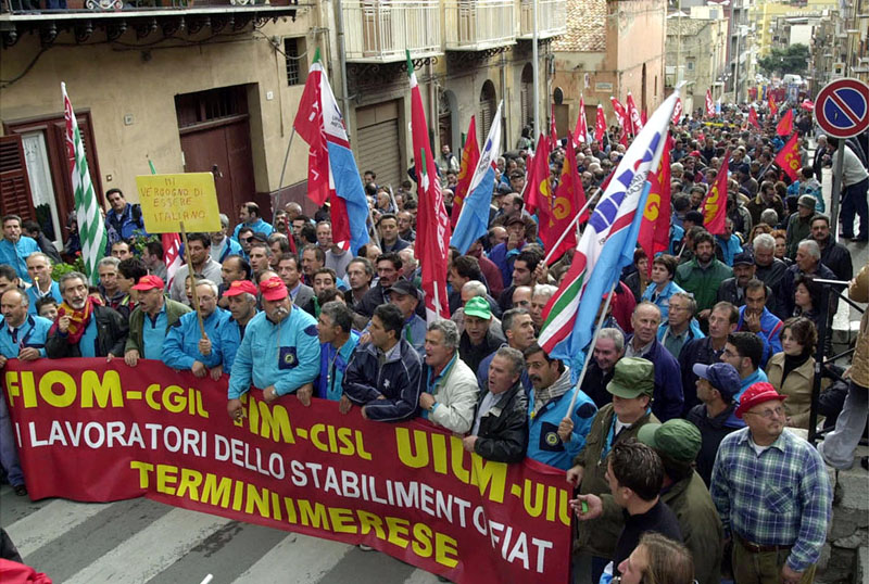 Αποκλείουν το αεροδρόμιο του Palermo οι εργαζόμενοι στο Termini Imerese της Fiat