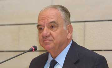 Στροφή σε σύνθετα επενδυτικά προϊόντα «συνιστά» ο Θεόδωρος Καρατζάς