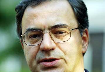 Μείωση του δημόσιου χρέους κατά 5% το 2003 προβλέπει το Πρόγραμμα Σταθερότητας