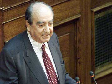 Την παραίτηση του Ν.Χριστοδουλάκη ζήτησε από το βήμα της Βουλής ο Κ.Μητσοτάκης