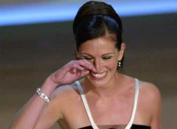 Η πλουσιότερη και ισχυρότερη γυναίκα στο Χόλιγουντ ονομάζεται Τζούλια Ρόμπερτς