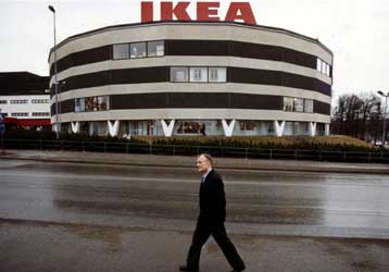 Βόμβες σε εταιρεία και εκκένωση πρακτορείου ειδήσεων στο Αμστερνταμ