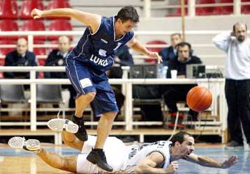 Βήμα πρόκρισης από τον ΠΑΟΚ, με νίκη 74-72 επί της Ακαντέμικ