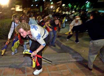 Βίαια επεισόδια με τρεις νεκρούς και 18 τραυματίες στη Βενεζουέλα