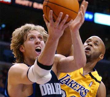 Νίκη των γηπεδούχων και στις δέκα συναντήσεις του ΝΒΑ