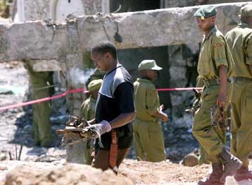 Η Αλ Κάιντα αναλαμβάνει την ευθύνη για τη διπλή επιθέση κατά Ισραηλινών στην Κένυα