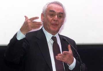 Το ευρώ ανέβασε τις τιμές, εκτιμά ο Ακης Τσοχατζόπουλος