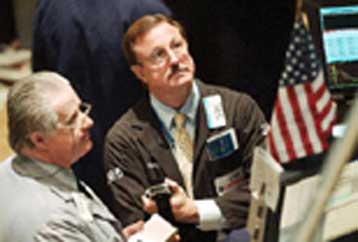 Πτωτικές τάσεις στη Γουόλ Στριτ τη Δευτέρα