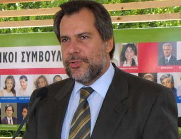 «Παρών» στη λήψη των αποφάσεων για το Δήμο Αθηναίων λέει ο Χρήστος Παπουτσής