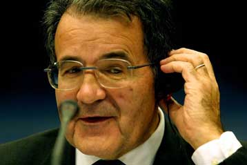 Τη μεγαλύτερη δυνατή οικονομική ενίσχυση των 10 υποψήφιων κρατών ζητά ο Ρομάνο Πρόντι