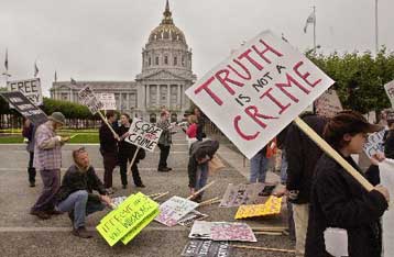 Καταθέτει ο Ρώσος που «έσπασε» το πρόγραμμα ανάγνωσης ηλεκτρονικών βιβλίων της Adobe