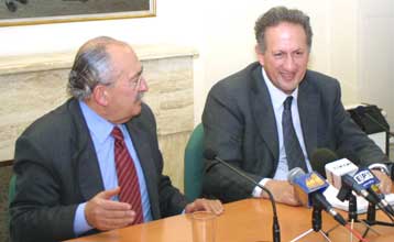 Αμεση εκδίκαση των υποθέσεων διαφθοράς στο Δημόσιο ζητά ο Κ.Σκανδαλίδης