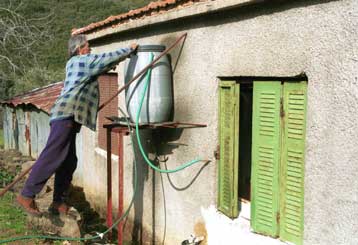 Σε μολυσμένο νερό οφείλονται τα 250 κρούσματα γαστρεντερίτιδας στην Κατερίνη