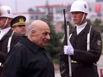 Δεν υπάρχει κανένα κείμενο που μπορούμε να υπογράψουμε, λέει ο εκπρόσωπος του Ντενκτάς