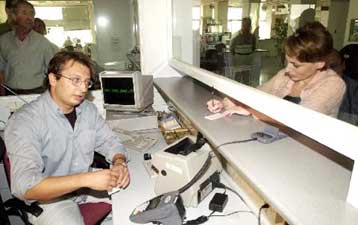 Έσοδα 1,5 δισ. ευρώ στο 11μηνο από τις ανέλεγκτες φορολογικές υποθέσεις