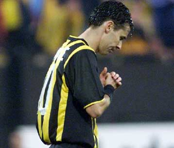 Εξάμηνη διακοπή συμβολαίου η απάντηση της ΑΕΚ στον Τσάρτα