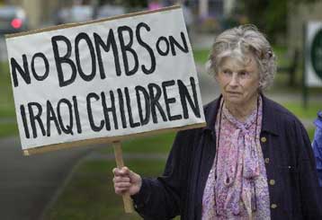 Η ιρακινή αεράμυνα και πάλι στόχος των αμερικανοβρετανικών βομβαρδισμών