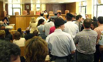 «Όχι» στη δικαστική διεκδίκηση του οικογενειακού επιδόματος, συνιστά ο Πρωτόπαπας