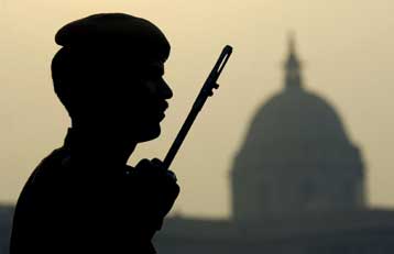 Στην εσχάτη των ποινών καταδικάστηκαν οι ένοχοι για την επίθεση στη Βουλή της Ινδίας