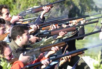 Ελεύθερο, αν και με νέους περιορισμούς στα θηράματα, και πάλι το κυνήγι