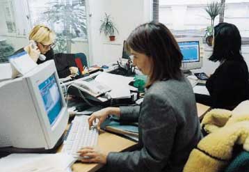 Μειωμένη φορολογία για τις επιχειρήσεις που κάνουν προσλήψεις