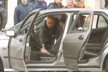 Αντιφάσεις στις καταθέσεις των φρουρών της Μπακογιάννη για την απόπειρα εναντίον της